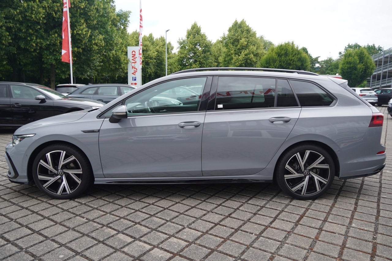VW Golf Variant 1.5 eTSI R-Line