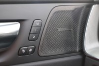 Volvo XC 60 XC60 2.0 M-Hybrid Momentum Pro AWD