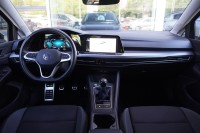 VW Golf VIII Variant 1.0 Active