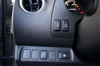 Nissan Navara NP300 2.3 dCi N-Connecta Double Cab