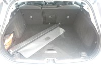 Volvo V60 Kombi 2.0 M-Hybrid Plus Dark