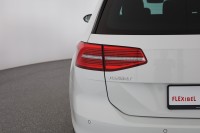 VW Passat Variant 2.0 TSI 4Motion R-Line