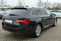 Skoda Superb Combi 2.0 TDI DSG