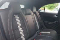 Mercedes-Benz A 200 A200d AMG-Line 4Matic