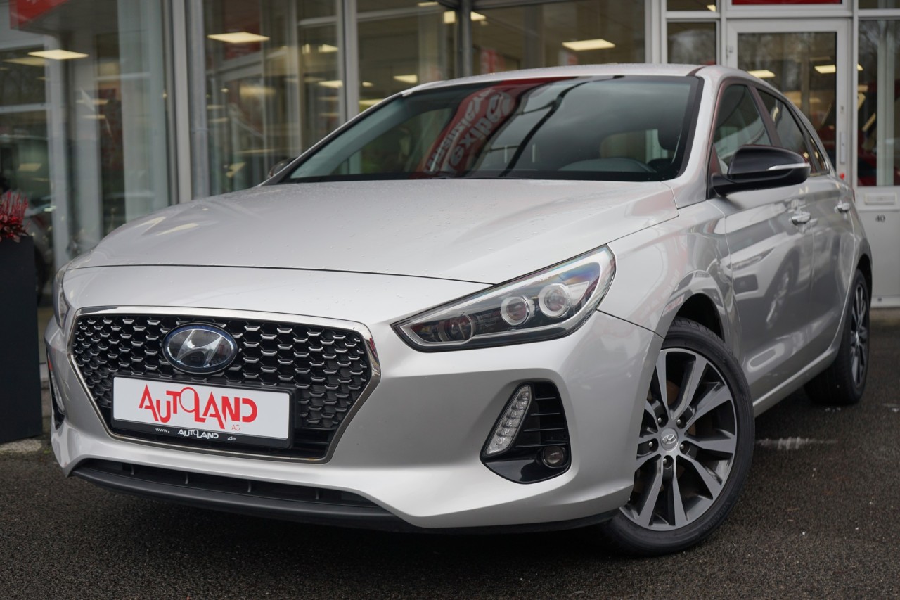 Hyundai i30 1.4 T-GDI Intro