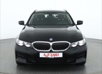 BMW 320 e Touring Advantage