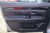 Mitsubishi Outlander 2.4 Hybrid PHEV 4WD