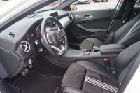 Mercedes-Benz A 200 A200 BlueEfficiency AMG Sport (Line)