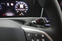 VW Passat Variant 1.5 eTSI DSG