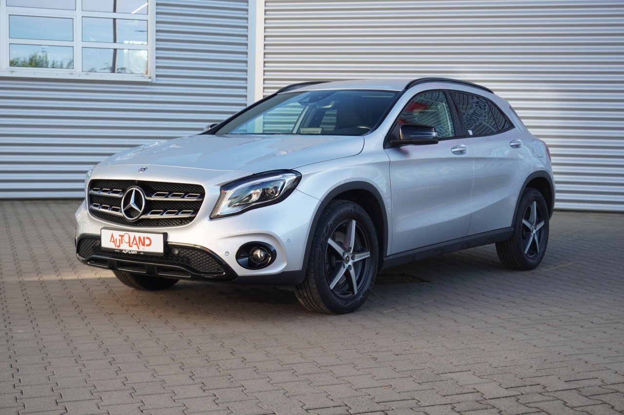 Mercedes-Benz GLA 250 Urban 7G-DCT