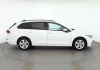 VW Golf VIII Variant 1.5 TSI Life