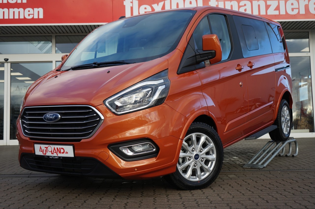 Ford Tourneo Custom 2.0 EcoBlue L1