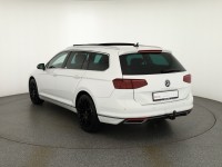 VW Passat Variant 1.5 TSI Elegance