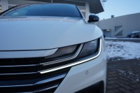 VW Arteon 2.0 R-Line
