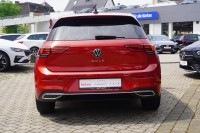 VW Golf VIII Active eTSI DSG