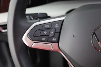 VW Golf VIII Variant 1.5 eTSI DSG Life