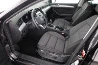 VW Passat Variant 1.5 TSI R-Line
