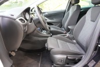 Opel Astra 1.2 Turbo Elegance