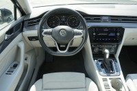 VW Passat Variant 1.5 TSI Elegance