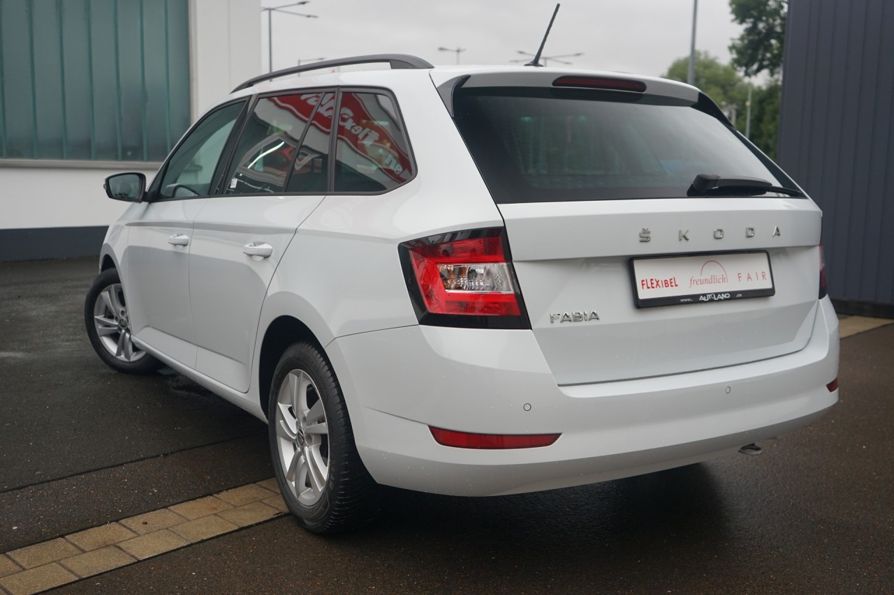 Skoda Fabia Combi 1.0