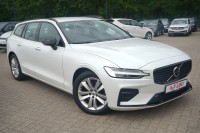 Volvo V60 Kombi 2.0 M-Hybrid Plus Dark