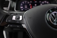 VW Golf VII Variant 1.5 TSI DSG R-Line