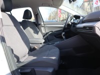 VW Golf VIII 1.0 TSI