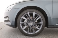 Skoda Superb Combi 2.0 TDI DSG Style