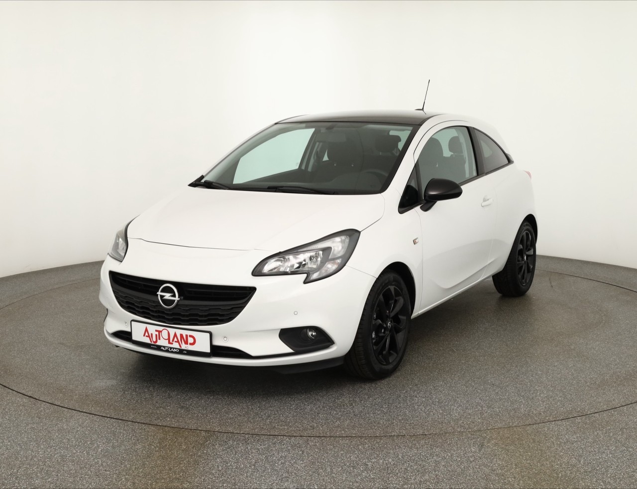 Opel Corsa E 1.2 Color Edition