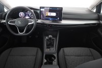 VW Golf VIII Variant 1.5 TSI Life