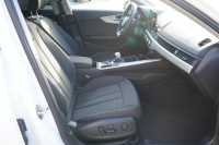 Audi A4 Avant 40 2.0 TDI basis
