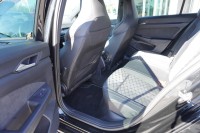 VW Golf VIII Variant 1.5 eTSI R-Line