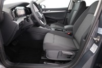 VW Golf VIII Variant 1.5eTSI DSG