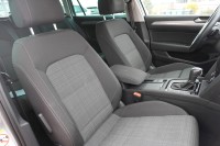 VW Passat Variant 1.5 TSI DSG Business