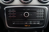 Mercedes-Benz GLA 200 Standard