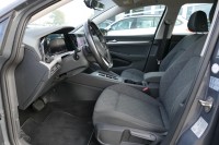 VW Golf VIII Variant 2.0 TDI