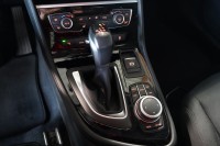 BMW 225 xe