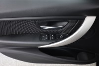 BMW 320 i Touring Advantage