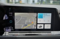 VW Golf VIII Variant 1.5 TSI R-Line
