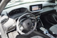 Peugeot 2008 PureTech 130 Allure