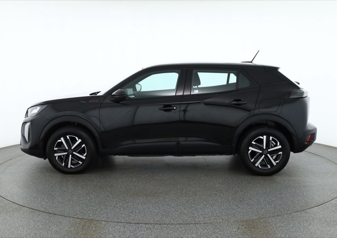 Peugeot 2008 PureTech 130 Aut.