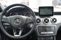 Mercedes-Benz GLA 180 7G-DCT Urban