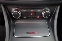 Mercedes-Benz GLA 180 7G-DCT Urban