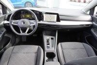 VW Golf VIII 1.0 eTSI