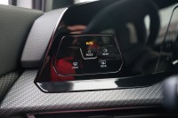 VW Golf VIII Variant 1.5 TSI R-Line