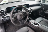 Mercedes-Benz A 250 A250 e
