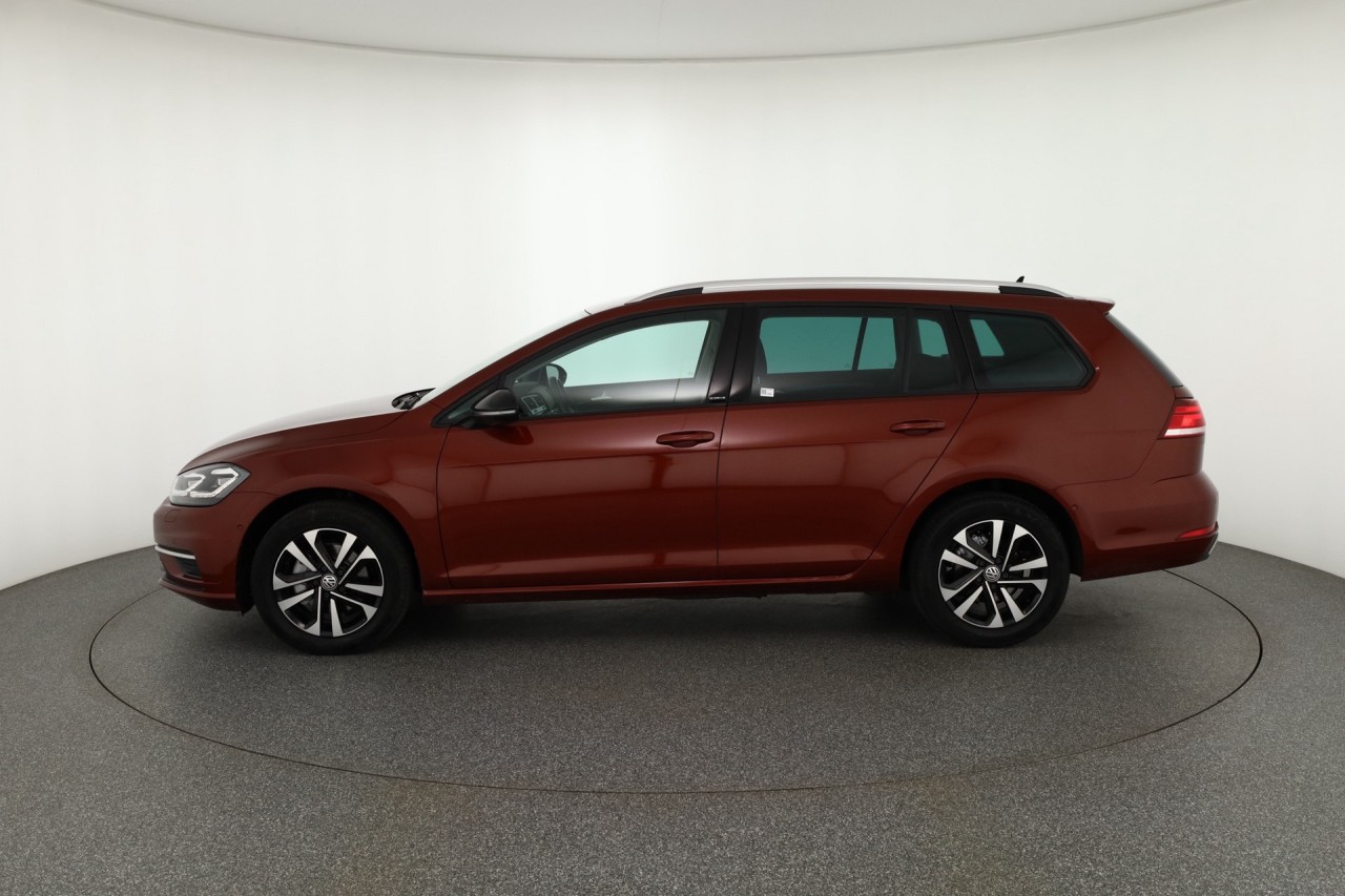 VW Golf VII Variant 1.6 TDI IQ.DRIVE