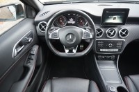 Mercedes-Benz A 200 A200 AMG Line