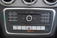 Mercedes-Benz GLA 180 Urban