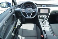 VW Passat Variant 1.5 TSI R-Line